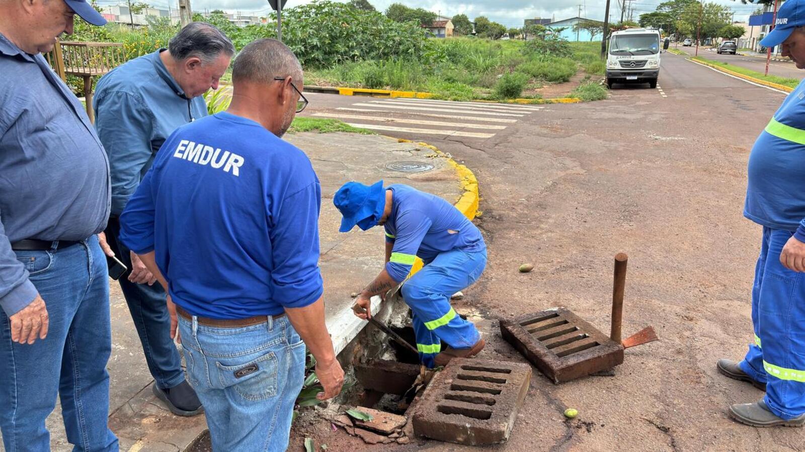 Equipes realizam inspeção e vistoria em vários pontos que registraram alagamentos Crédito: Divulgação/Prefeitura de Toledo