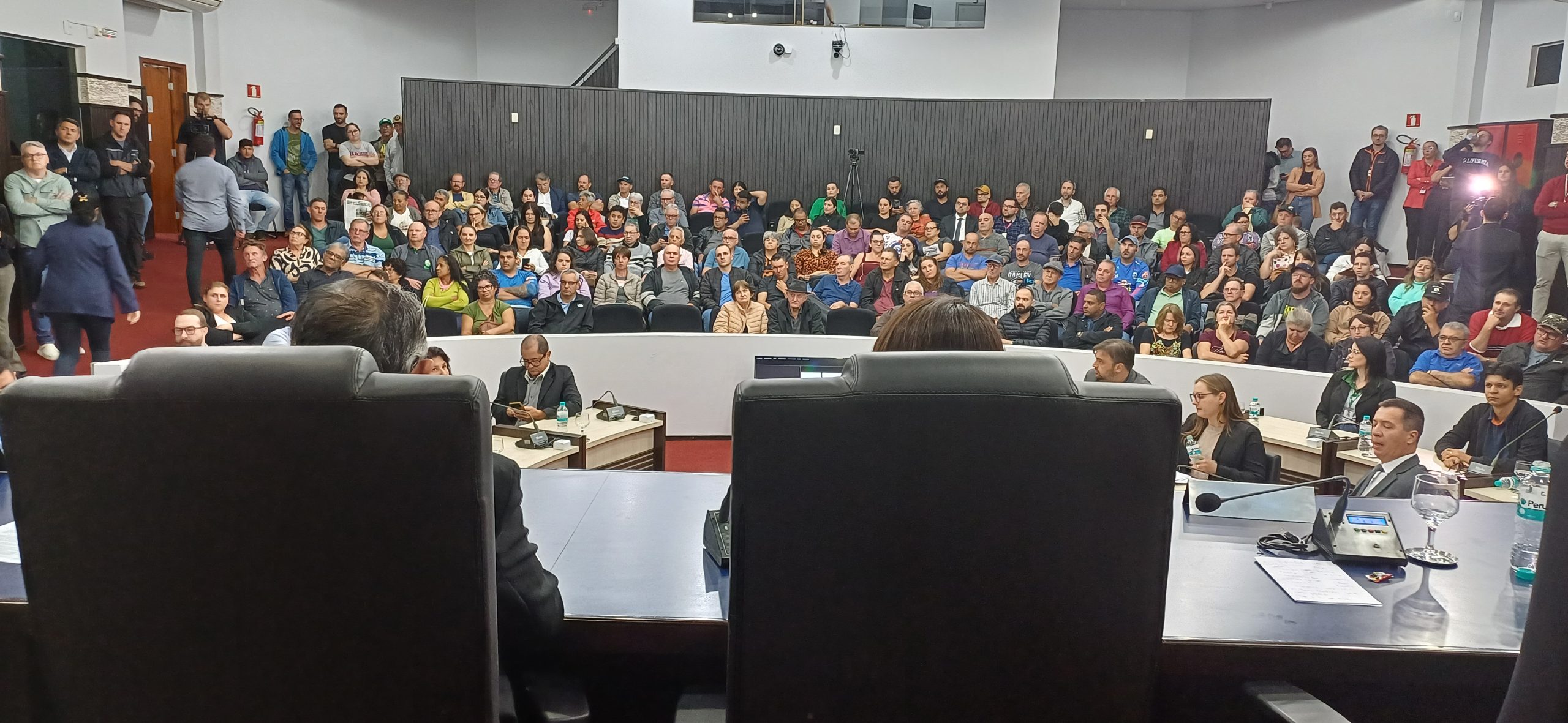 Uma audiência pública também já foi realizada pelos parlamentares na Câmara Crédito: Arquivo JO