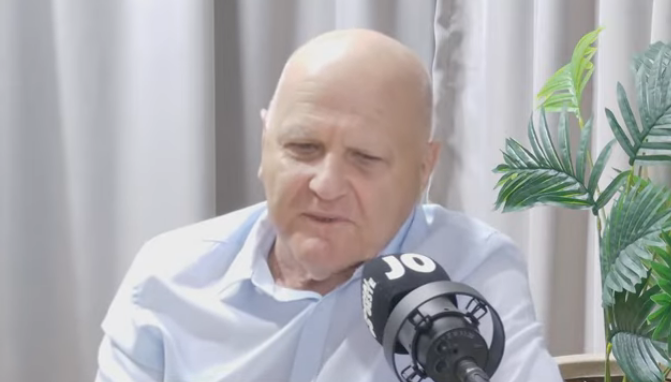 Gilberto Allievi participou do Podcast Algo a Mais, apresentado por Bruna Manfroi Créditos: Reprodução/ Youtube