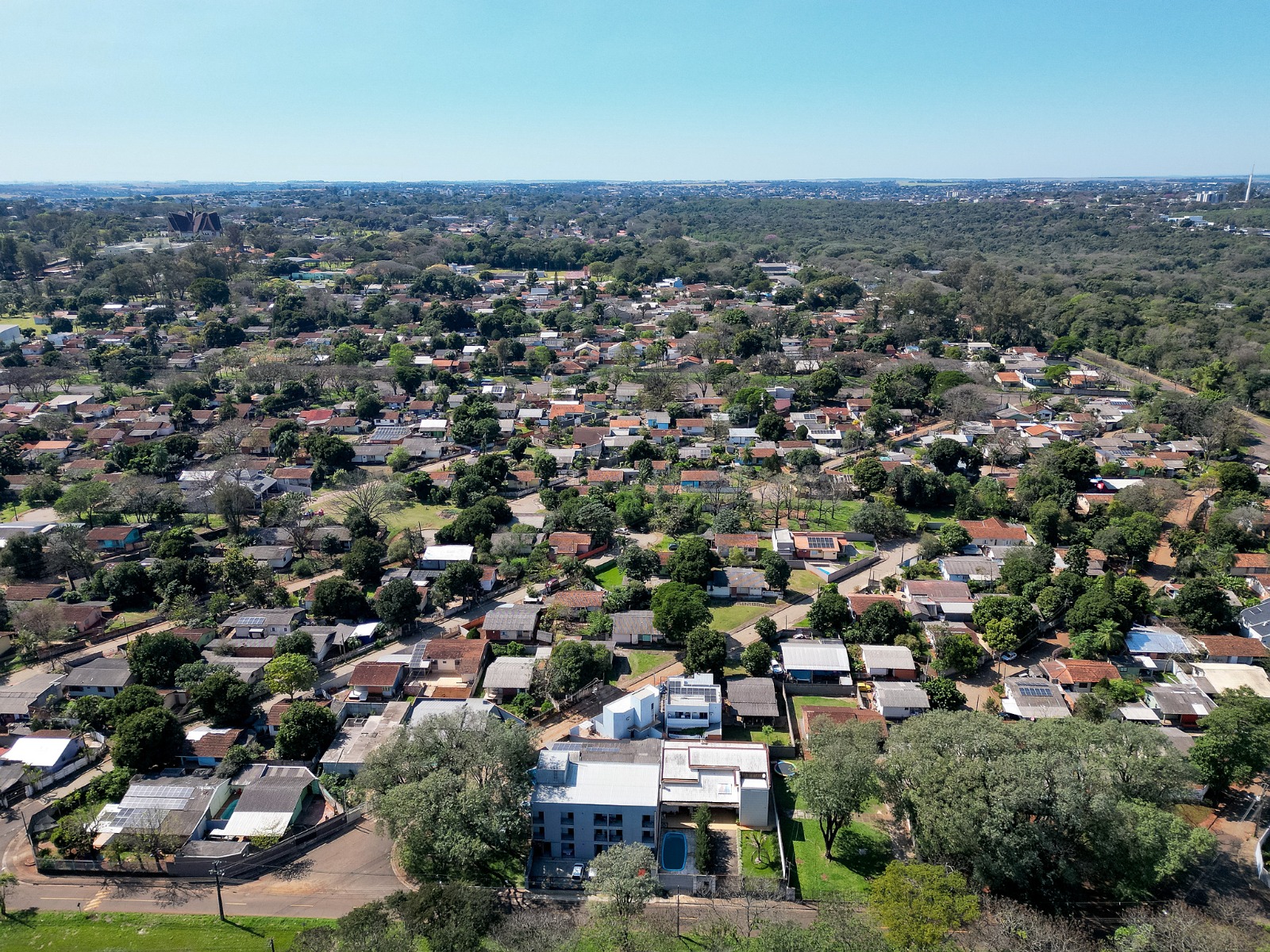 Imagem de drone da Vila A, em Foz do Iguaçu. Crédito: William Brisida/Itaipu Binacional