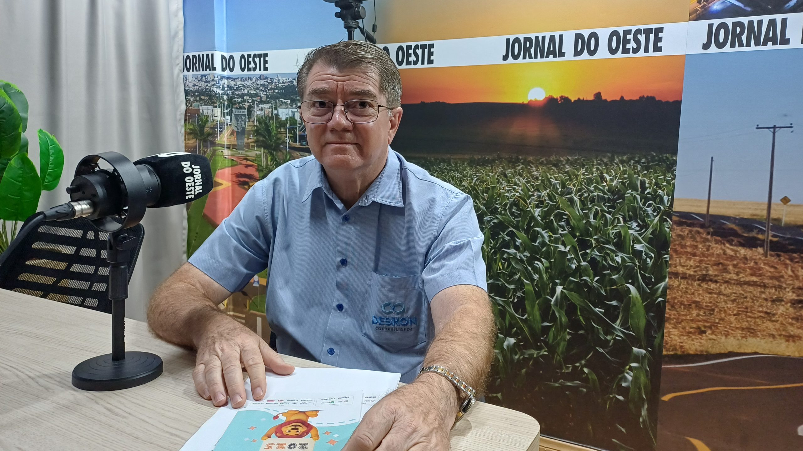 Ivo Destefeni participou do podcast Algo a Mais, apresentado por Bruna Manfroi, para contar detalhes da Campanha Legal em Toledo Créditos: Joana Magnabosco